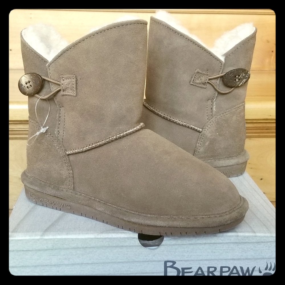 Brand New Girls size 13 Bearpaw suede boots